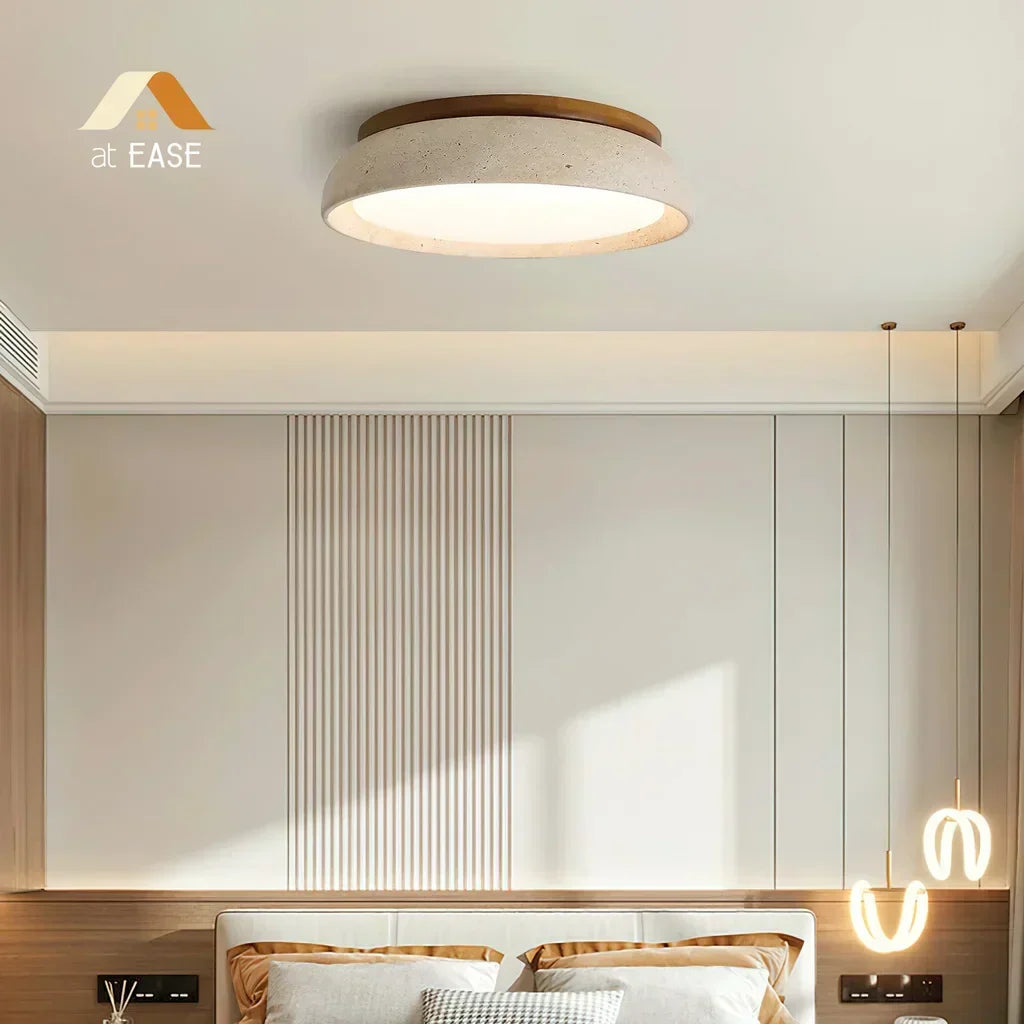 Candeeiro de teto redondo em travertino — luz LED quente difusa