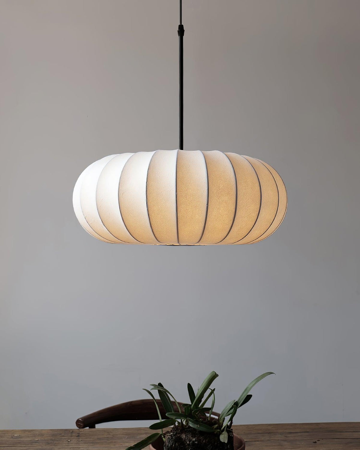 Verona pendellampa — japansk minimalistisk wabi-sabi-design
