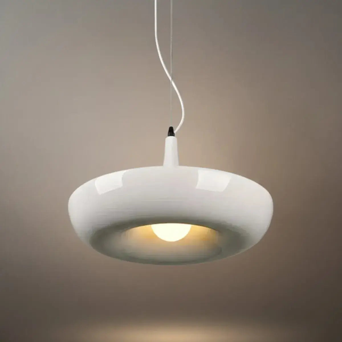 Natural Black/White/Green Bowled Pendant Light – Metal Design for Dining Room - Flindria