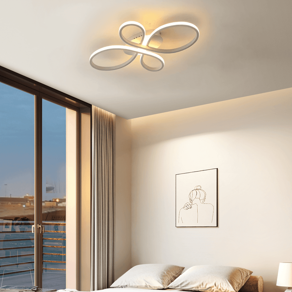 Moderne lineær taklampe - hvit/svart metallarmatur for stue - Flindria