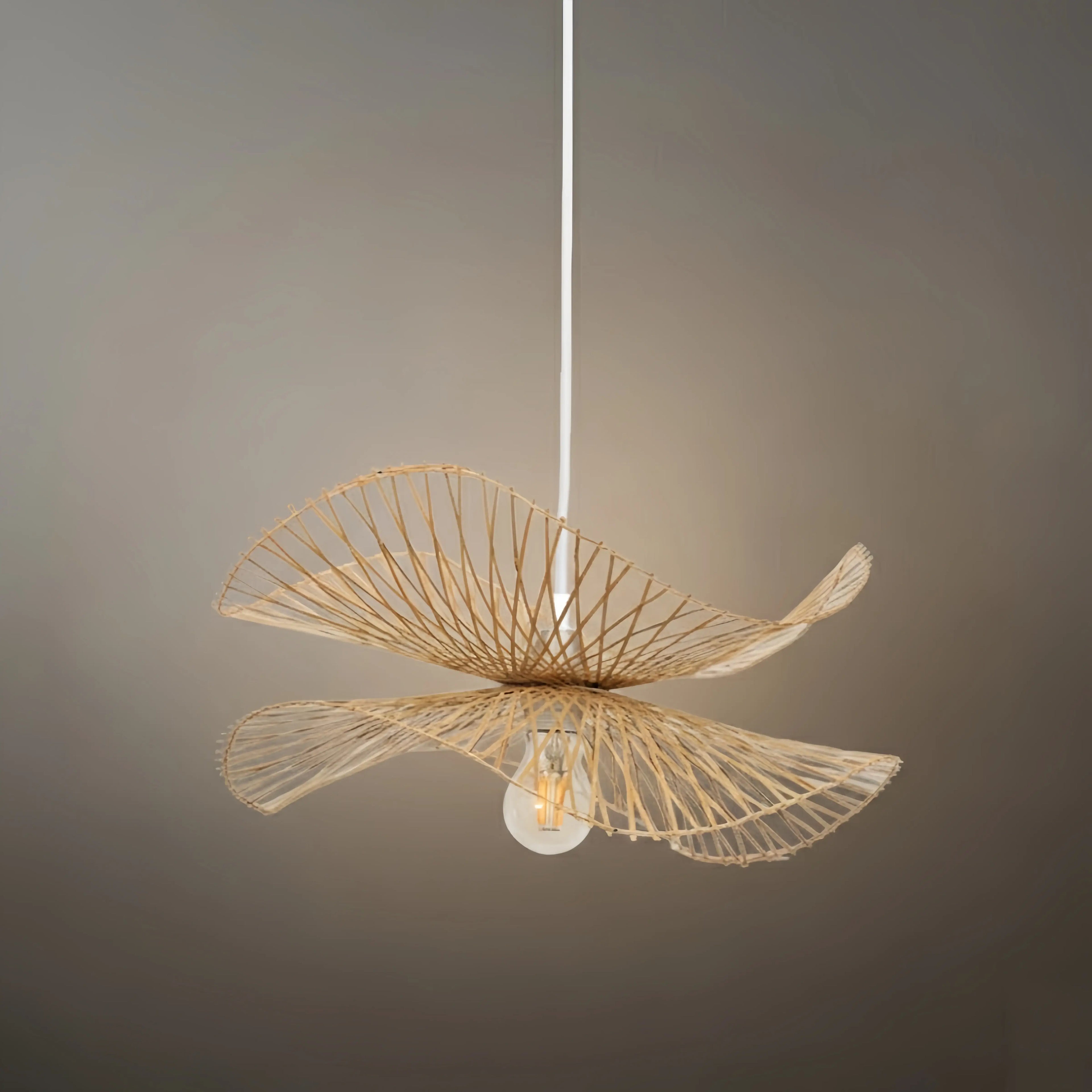 Natural Rattan Pendant Light – Handwoven Bamboo Elegance for Dining Room - Flindria