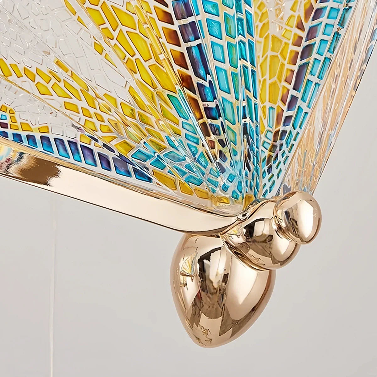 Art Deco Butterfly Pendant Light - Gold Metal & Acrylic for Bedroom - Flindria