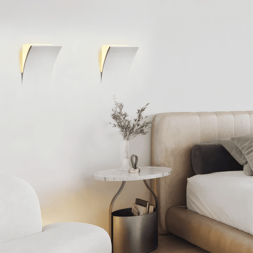 Art Deco Recessed Wall Lamp – White Metal Light for Living Room - Flindria