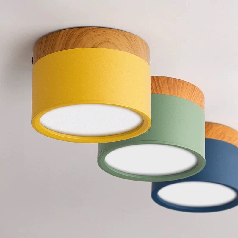 Severské LED stropní svítidlo válec – kov/dřevo do chodby - Flindria