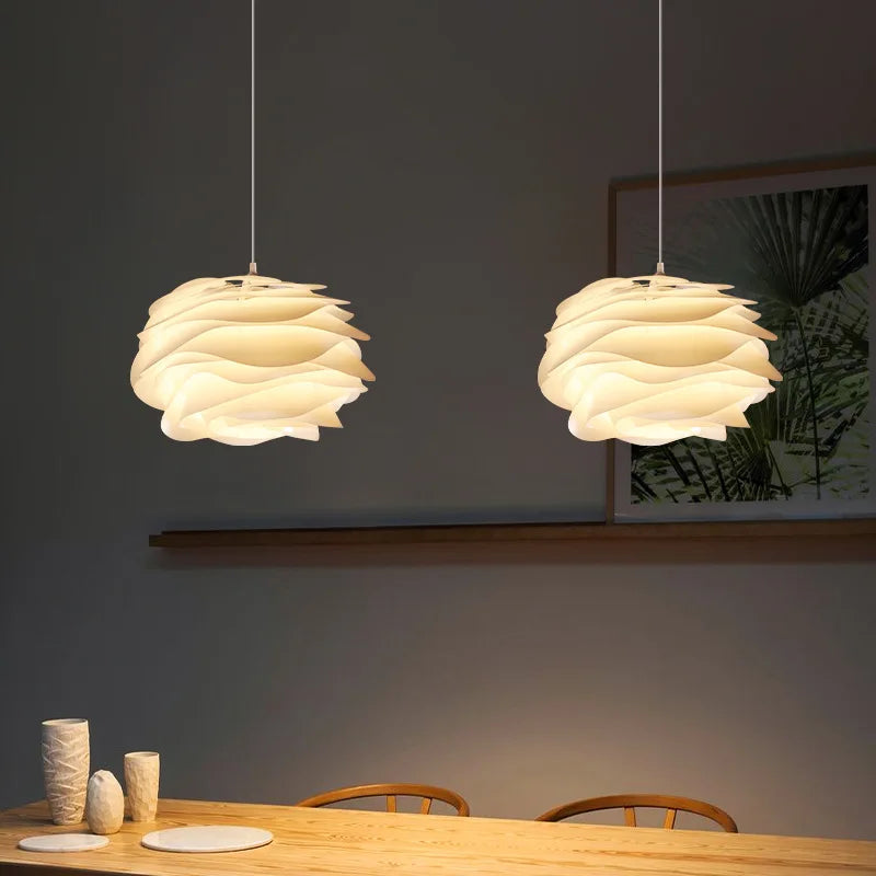 مصباح سقفي زجاجي من Luminara GlasBloem — تصميم مسبحة، توهج محيطي