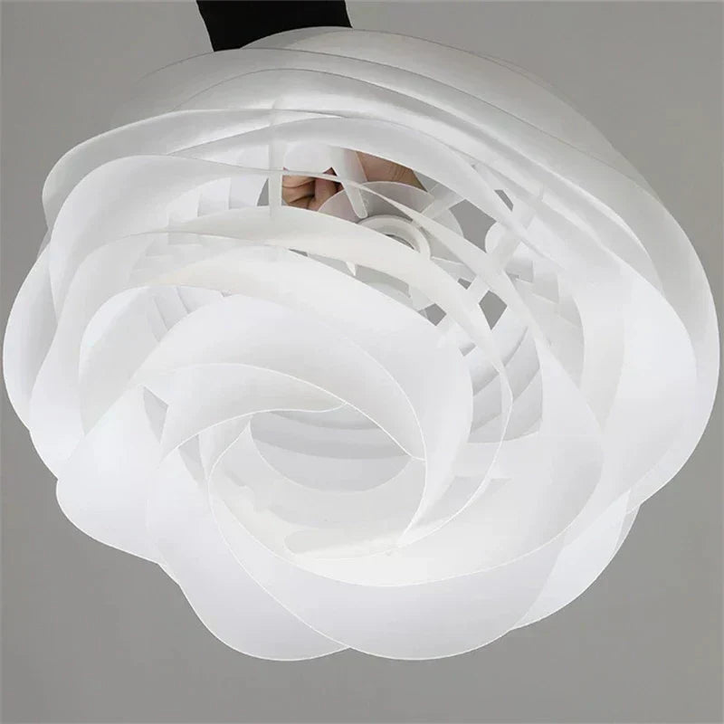 مصباح سقفي زجاجي من Luminara GlasBloem — تصميم مسبحة، توهج محيطي