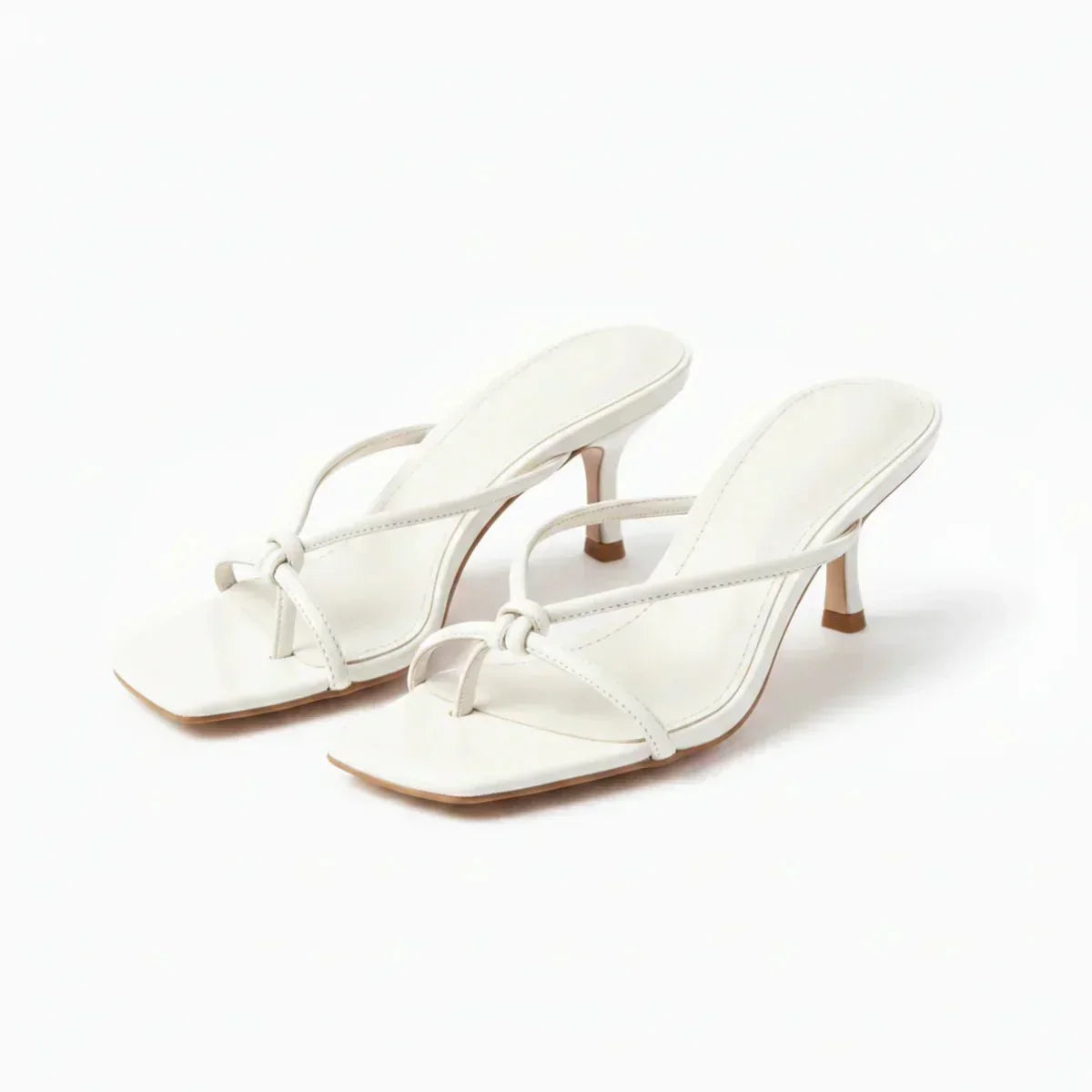 Orthopedische sandalen met hak voor dames - gekruiste band, stabiele hak, open vierkante neus