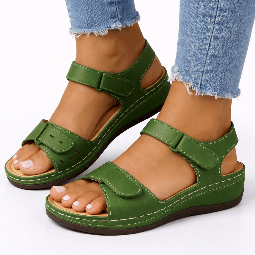 Sandales de marche pour femme — Talon compensé orthopédique, brides réglables, semelle intérieure ergonomique
