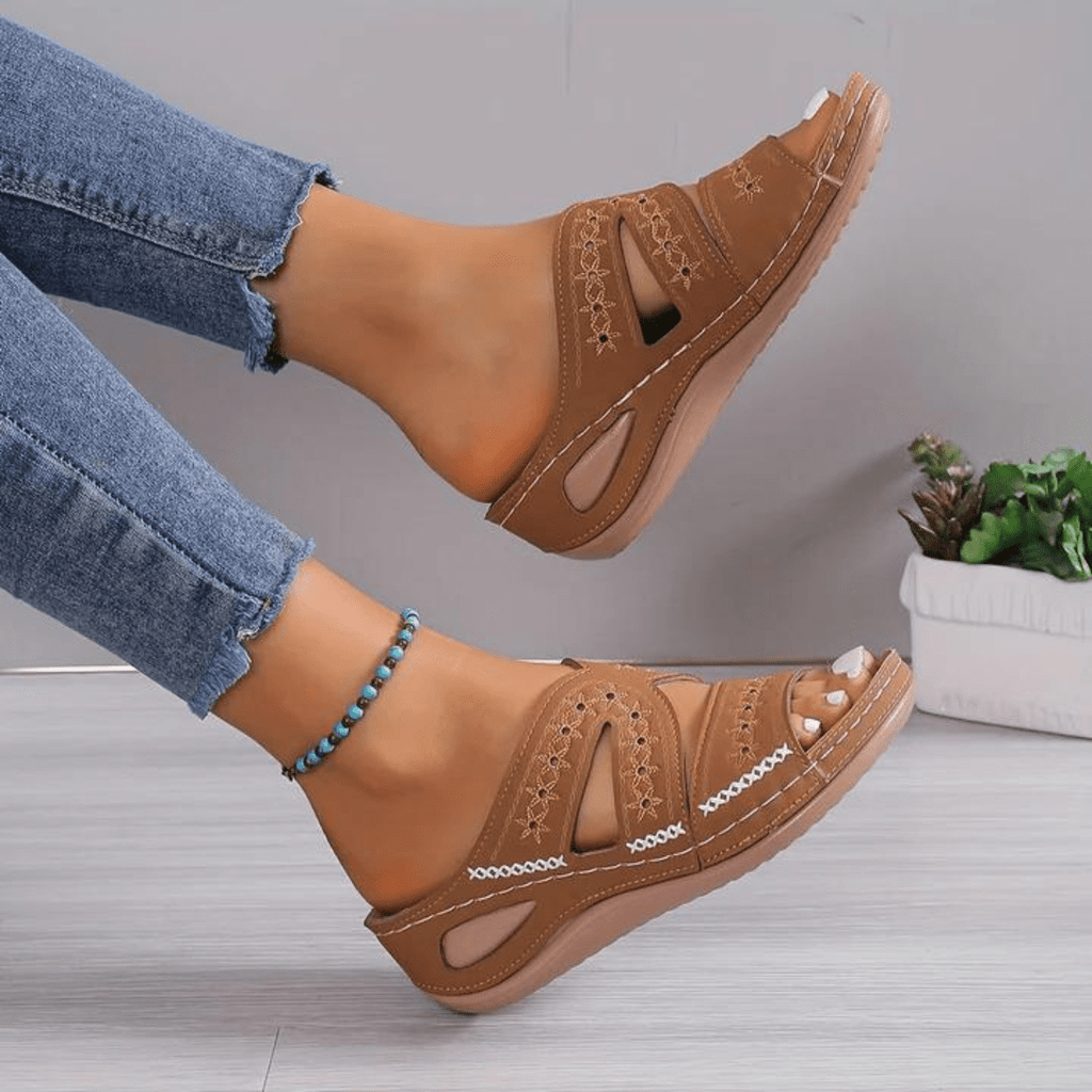 Orthopädische Sommerschuhe für Damen – individuell anpassbares Komfortfußbett, vollständig verstellbare Größe