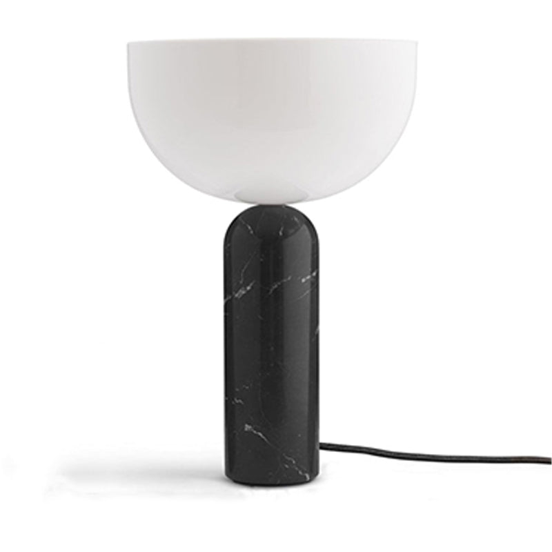 LumaStone Marmorlampe mit raffiniertem Sockel und sanftem Umgebungslicht