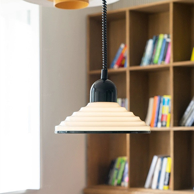 Celesa Glas Pendelleuchte für zeitgemäße Wohnbereiche