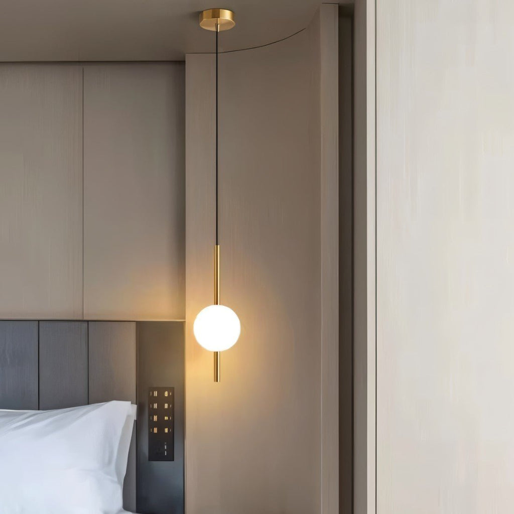 Suspension LED réglable Lyra — Abat-jour en boule de verre, silhouette d’inspiration nordique