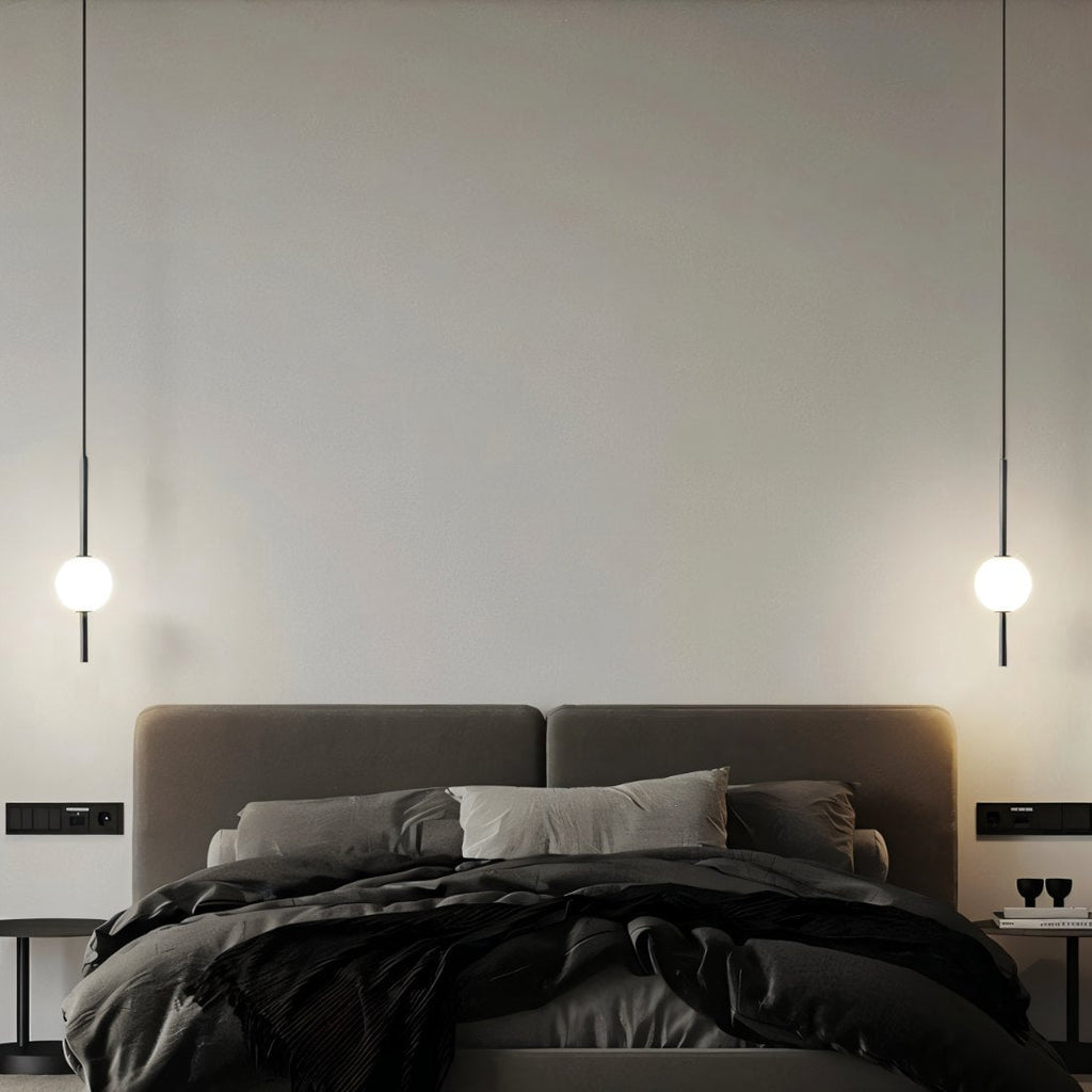 Suspension LED réglable Lyra — Abat-jour en boule de verre, silhouette d’inspiration nordique