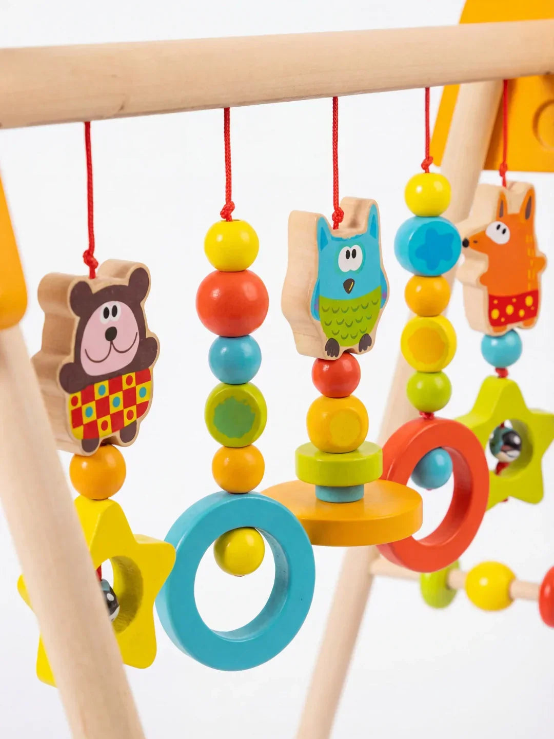 Arco de atividades colorido de madeira — ginásio de brinquedos sensoriais luminosos