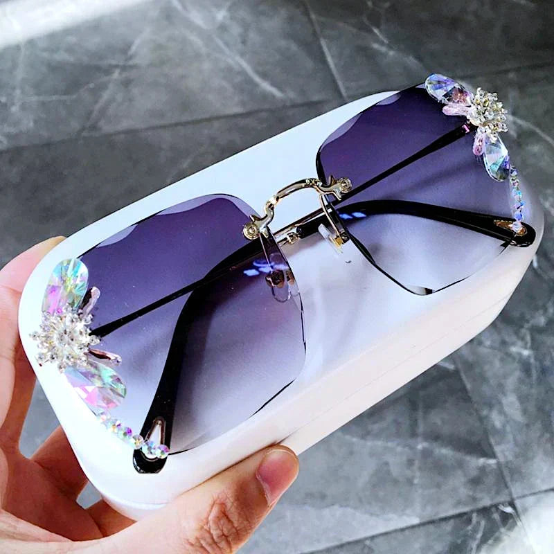 Óculos de sol Atlanta Gem — proteção UV400 com cristais de strass