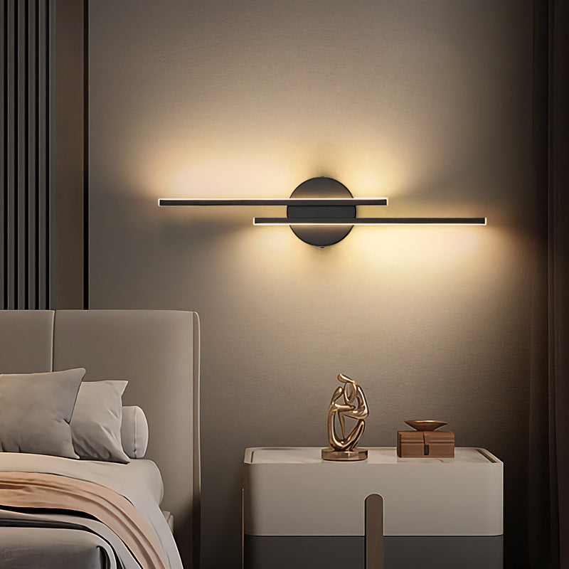 Fjordra nordisk LED-vägglampa — svartvit skiv- och linjär design