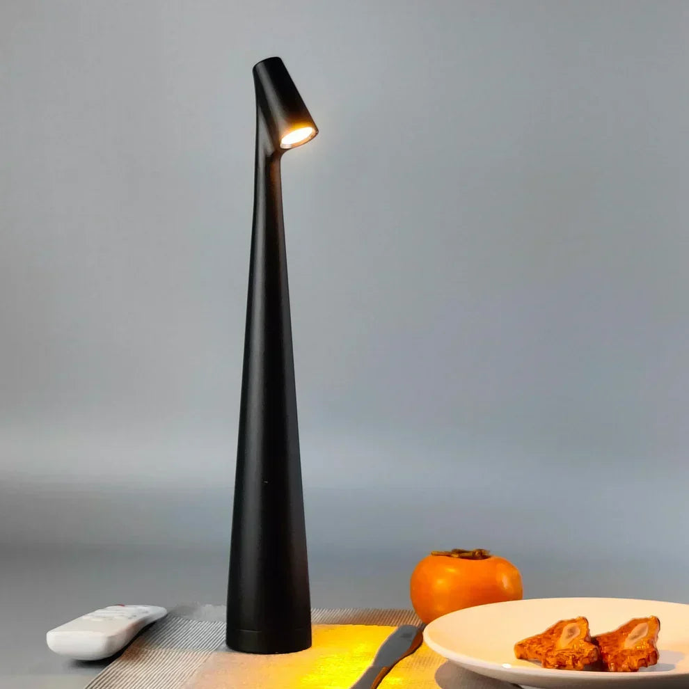 Nordisk minimalistisk trådløs bordlampe — myk stemningsbelysning