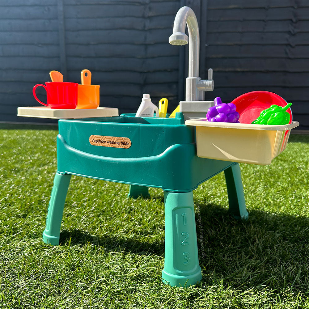 Stehendes Waschbeckenspielzeug für Kinder - batteriebetriebener Wasserhahn mit Umwälzung