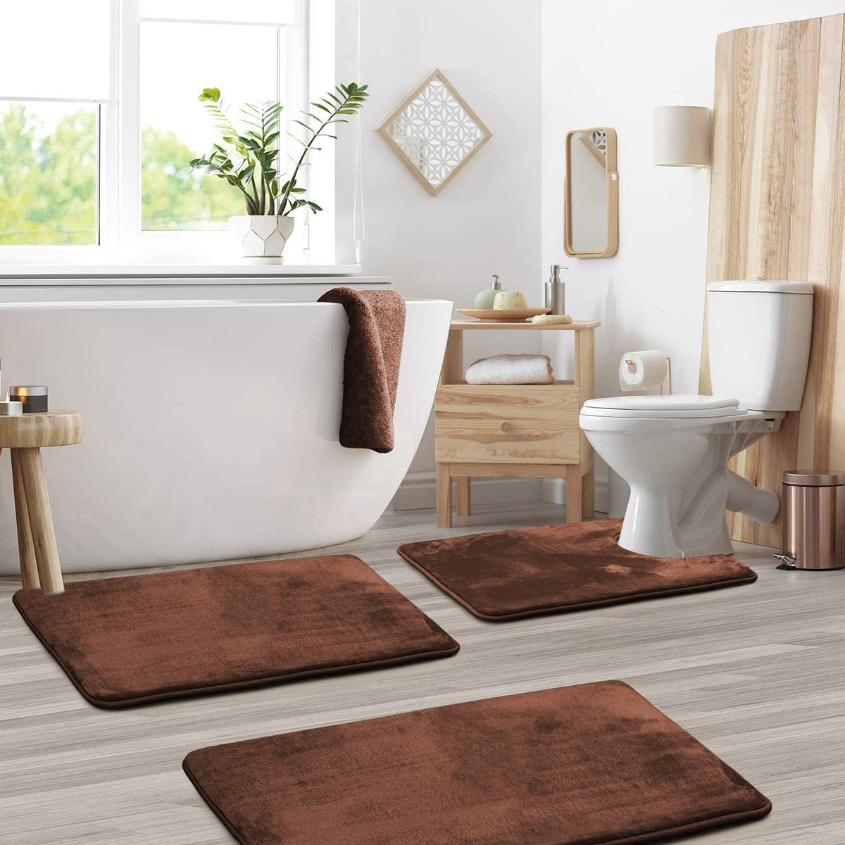 Set di 3 tappetini da bagno in memory foam LuxeCloud — Antiscivolo