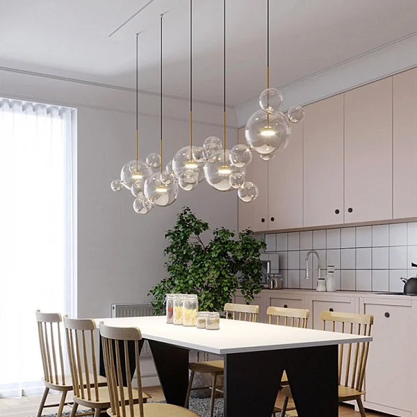 Bolle Pendelleuchte mit kugelförmigem Schirm – moderne Deckenleuchte für stimmungsvolles Licht