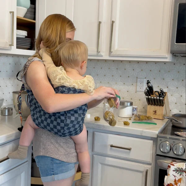 Ergonomic Baby Sling Carrier — Lightweight, Secure Hold Design