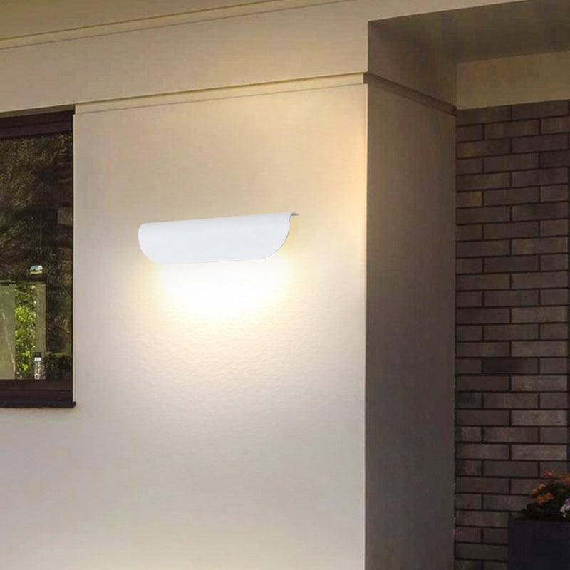 Caldera Exterior Wall Light With Curved Design And IP65 Rating