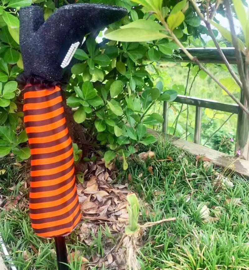 Witch Legs Halloween Decoration | Filindra