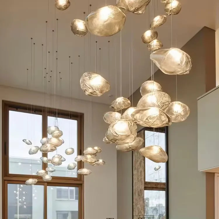 Glas-Kronleuchter „Golden Glow Cascade“ – integrierte LED-Beleuchtung