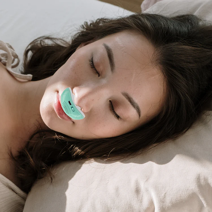 Cichy bezprzewodowy CPAP Lumenix Nano — kompaktowa konstrukcja gotowa do podróży
