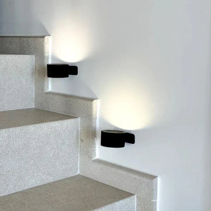 Luz de parede LED sem fios recarregável GlowBeam, ajustável a 360°