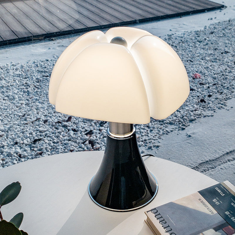LED-Lampe „ClassicGlow“ — 10-W-Lippu-Chip, warmes Umgebungslicht