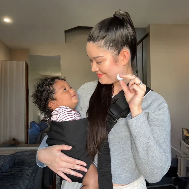 Ergonomic Baby Sling Carrier — Lightweight, Secure Hold Design
