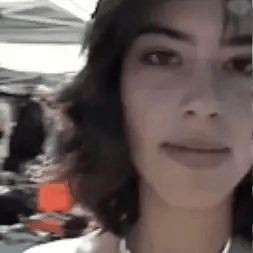 كاميرا لوما نوفا ريترو صغيرة بتصميم مدمج مستوحى من الطراز العتيق