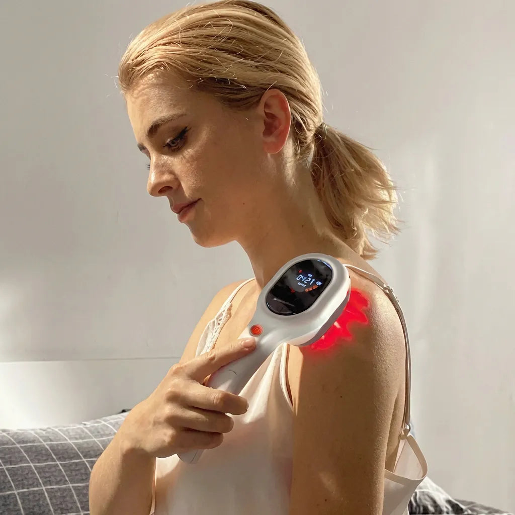 Ruční laser se dvěma vlnovými délkami 650 nm a 808 nm — 21 diod, bezdrátová jednotka