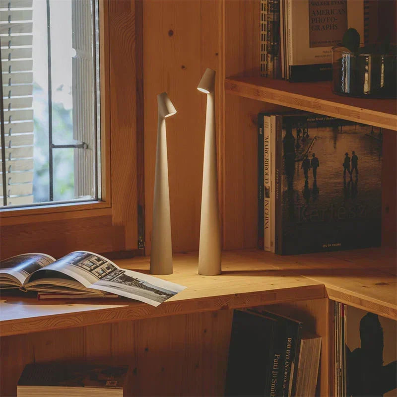 Nordisk minimalistisk trådløs bordlampe — myk stemningsbelysning