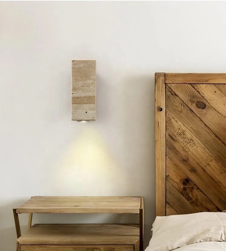 Lámpara de pared NYRA London de travertino negro — Diseño inspirado en Roma