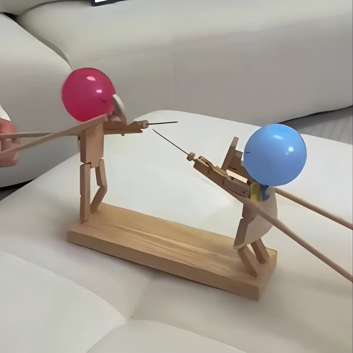 Wooden fencing puppets game | Filindra