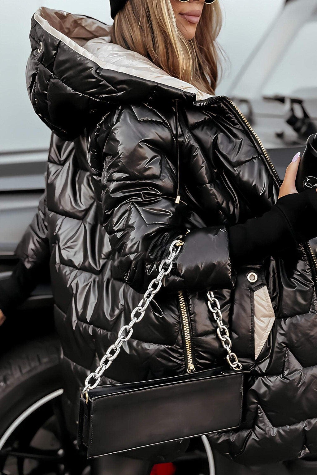 Astrid Steppjacke mit Kapuze — Warme, stilvolle Wetterschicht