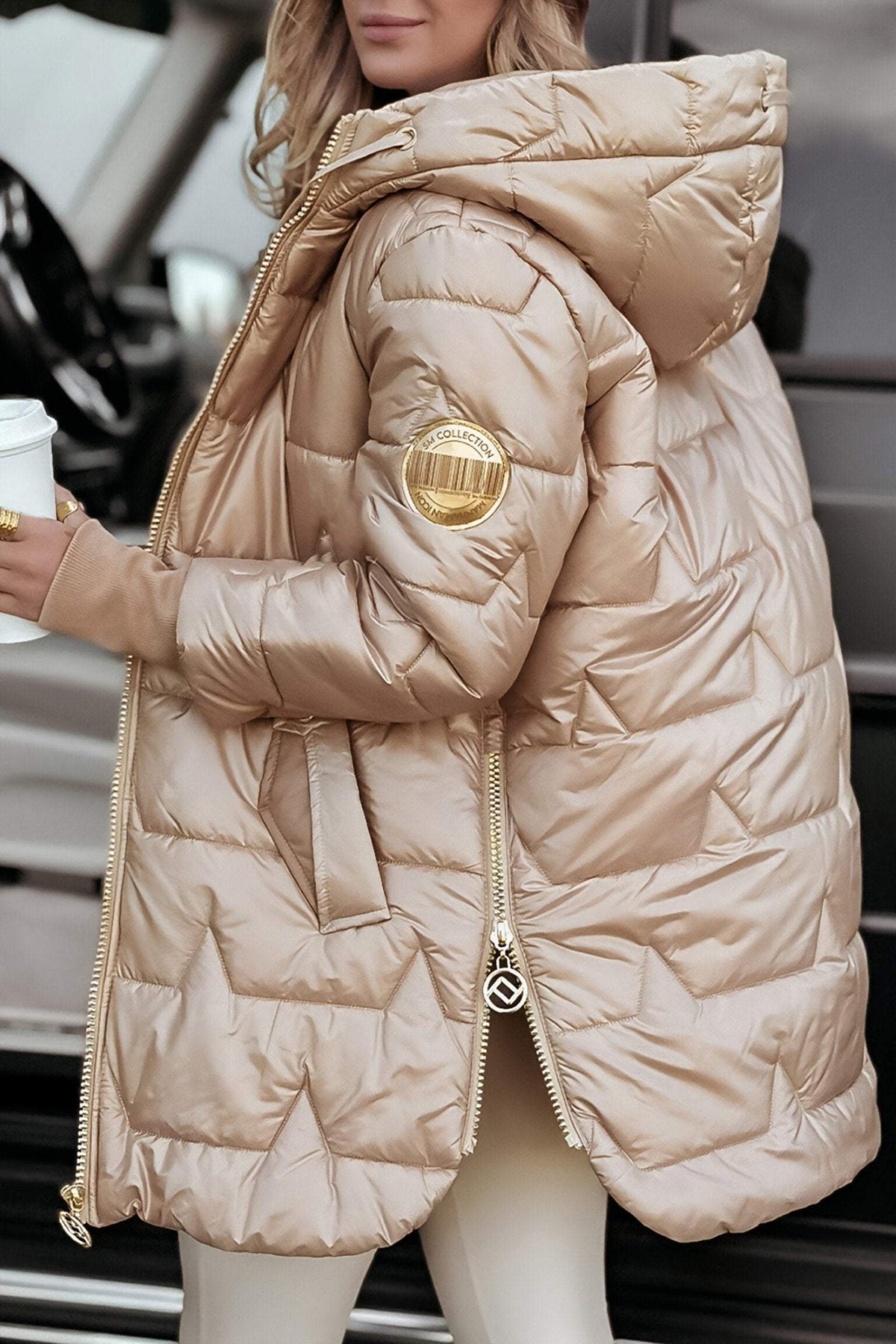 Astrid Steppjacke mit Kapuze — Warme, stilvolle Wetterschicht