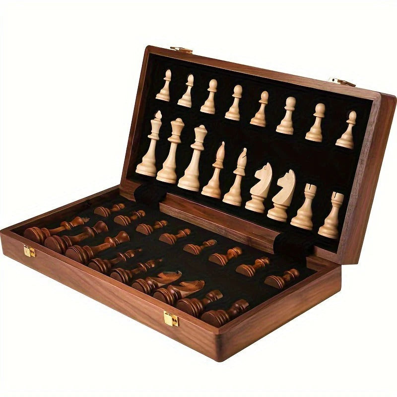 Wooden Chess Set | Filindra