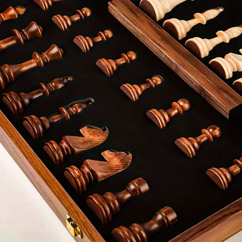 Wooden Chess Set | Filindra