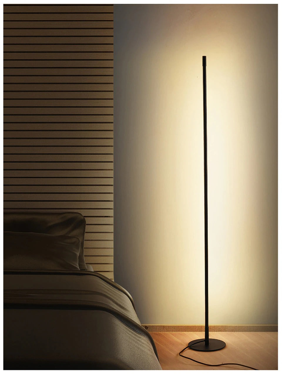 Lámpara de pie The Dahl — luz LED moderna, base redonda estable