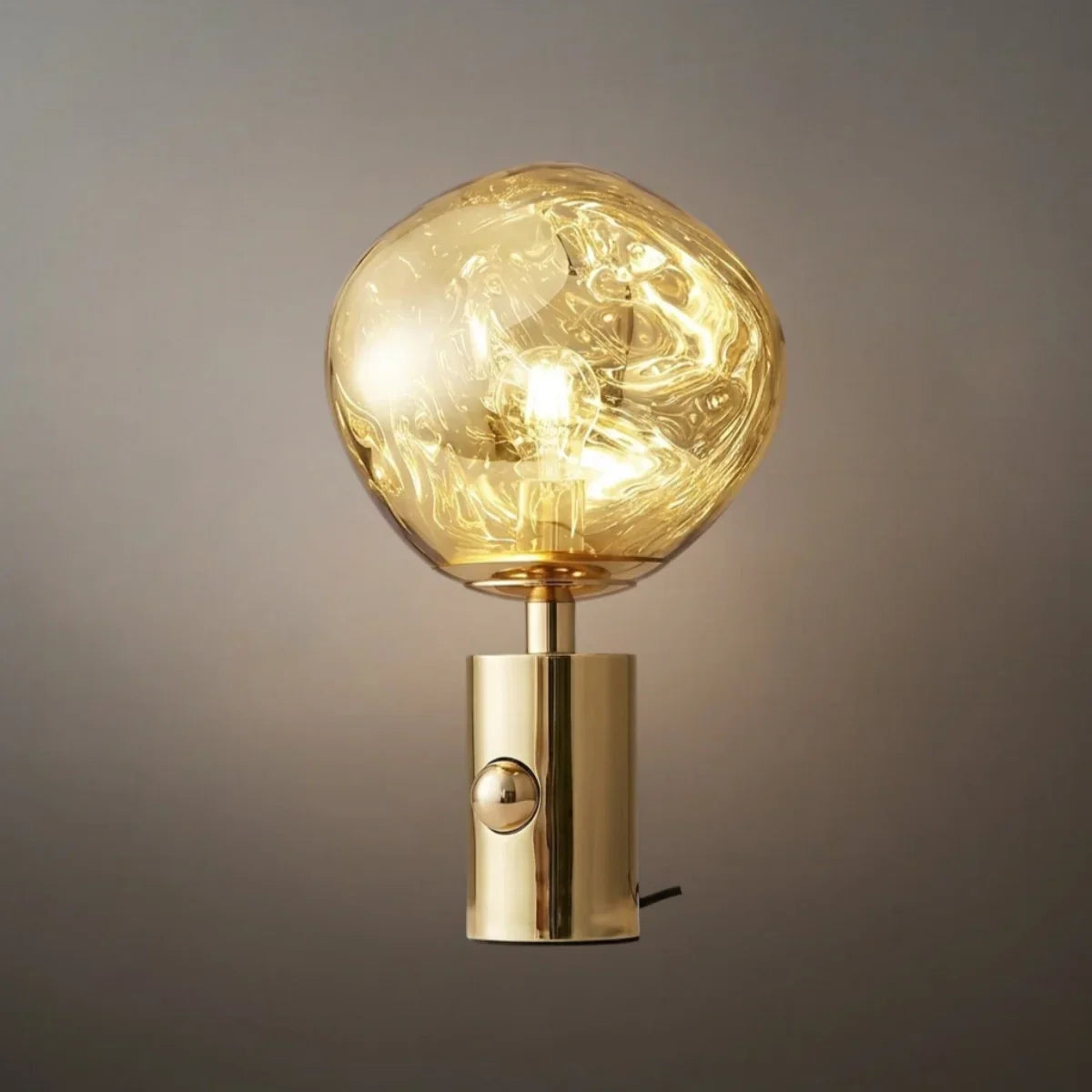 Moderne Bordlampe — Metal Krom/Guld/Rød til Stue - Flindria