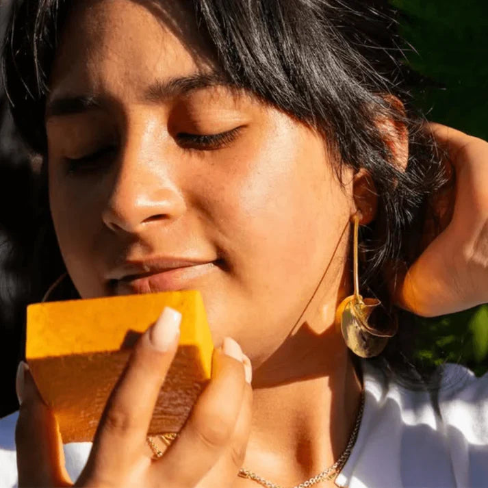 Turmeric & Kojic Acid Gentle Cleansing Bar — Hydrating Brightener