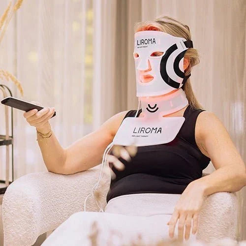 LED Facial Light Therapy Mask — Seven Distinct Color Treatment Options