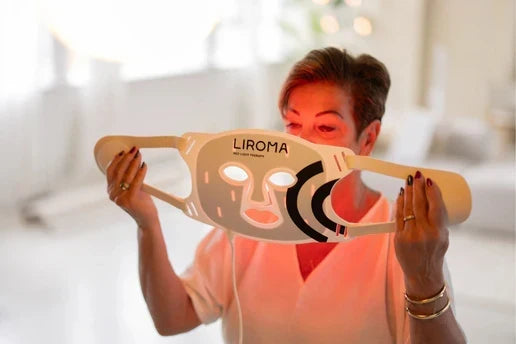 LED Facial Light Therapy Mask — Seven Distinct Color Treatment Options