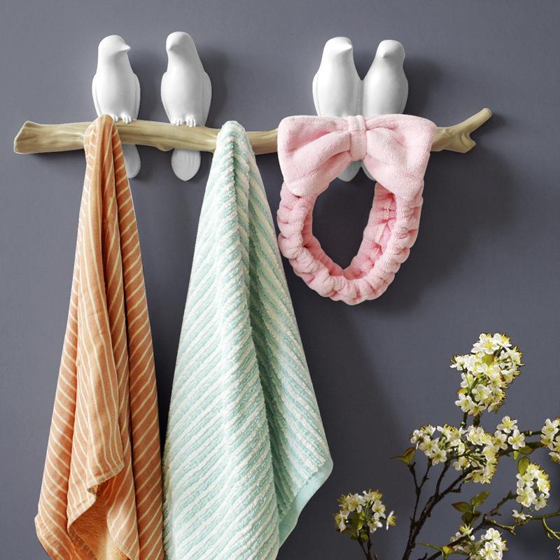 Wandgarderobenhaken mit niedlichen Vögeln — verspielte Wohnaccessoires