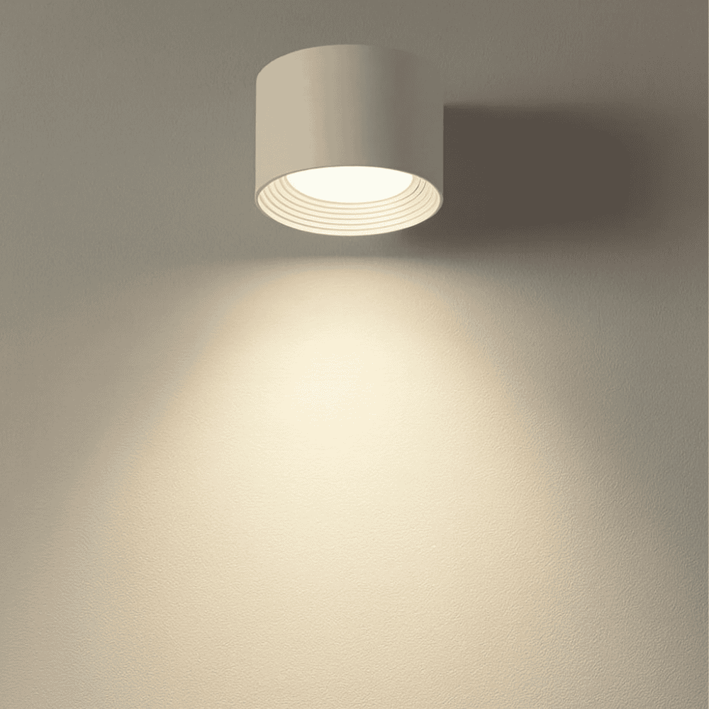 Nordische LED-Wandleuchte – kabelloses Design, Dimmen per Fernbedienung