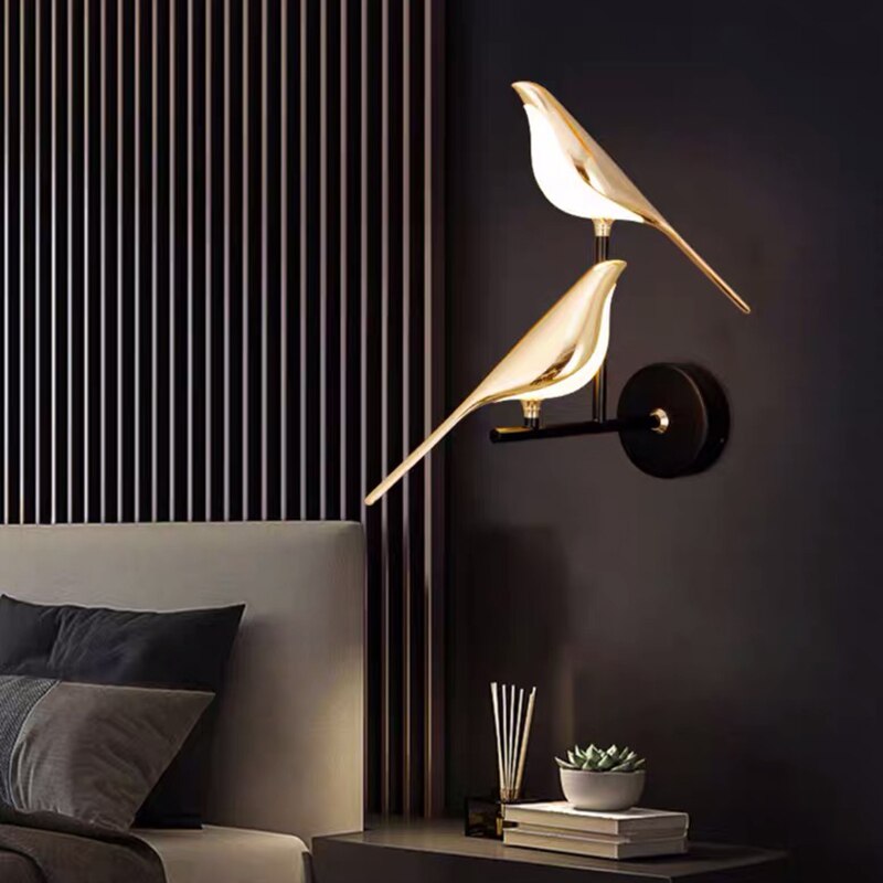 Σκανδιναβικό φωτιστικό τοίχου LED LumiBird με πουλί — Σκανδιναβικός σχεδιασμός