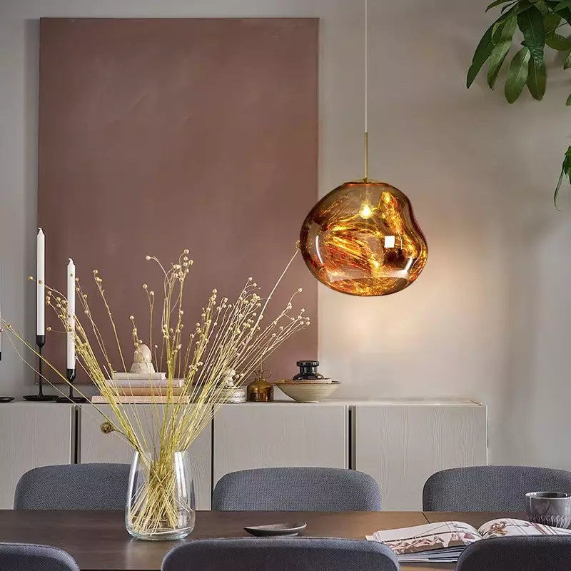 Suspension en verre Liora — Abat-jour sculptural moderne, éclairage d’ambiance chaleureux